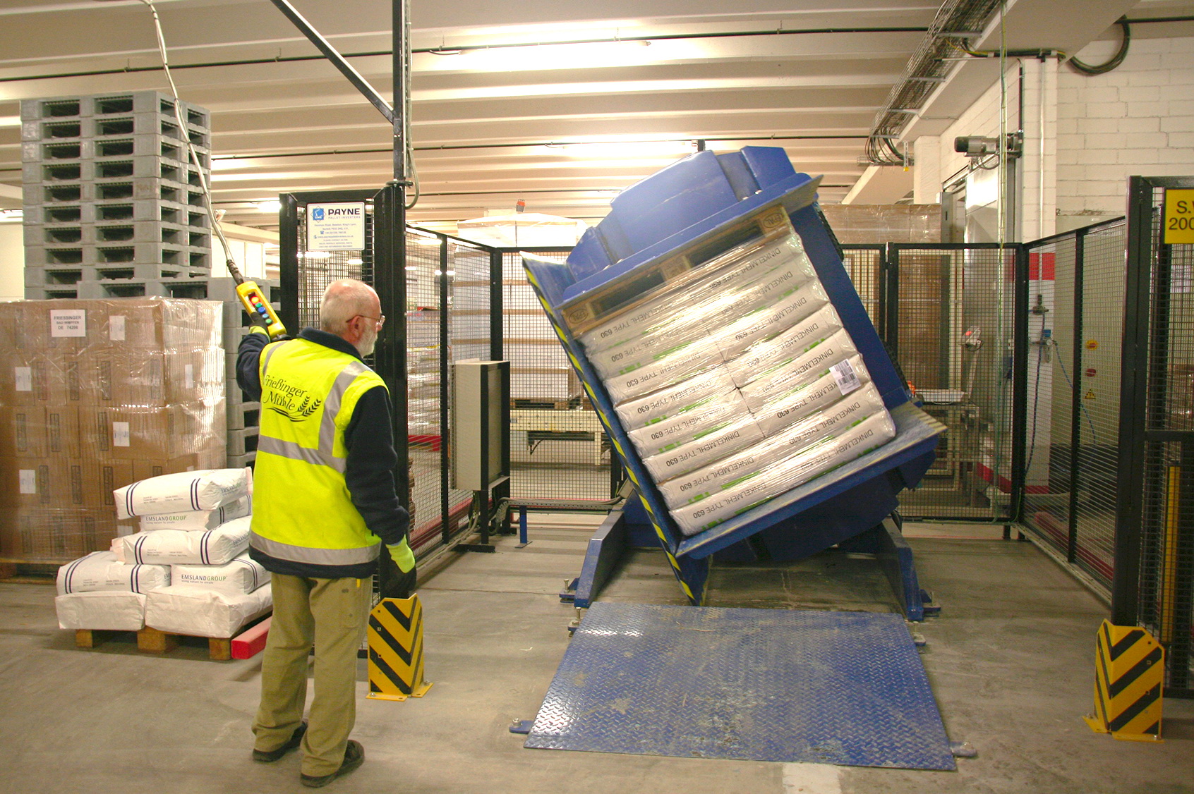 Frießinger Mühle - Palettenwender